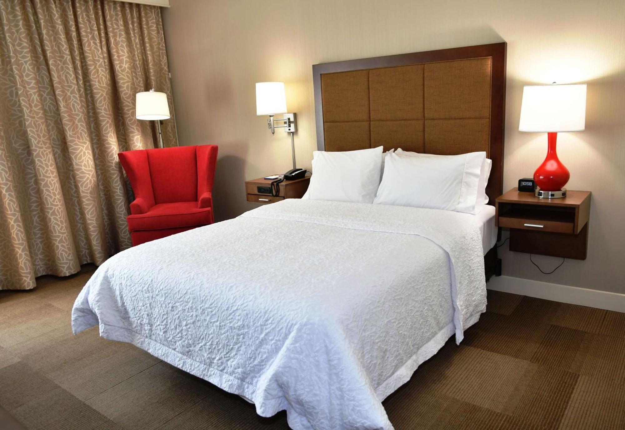 Hampton Inn & Suites Bethlehem Buitenkant foto