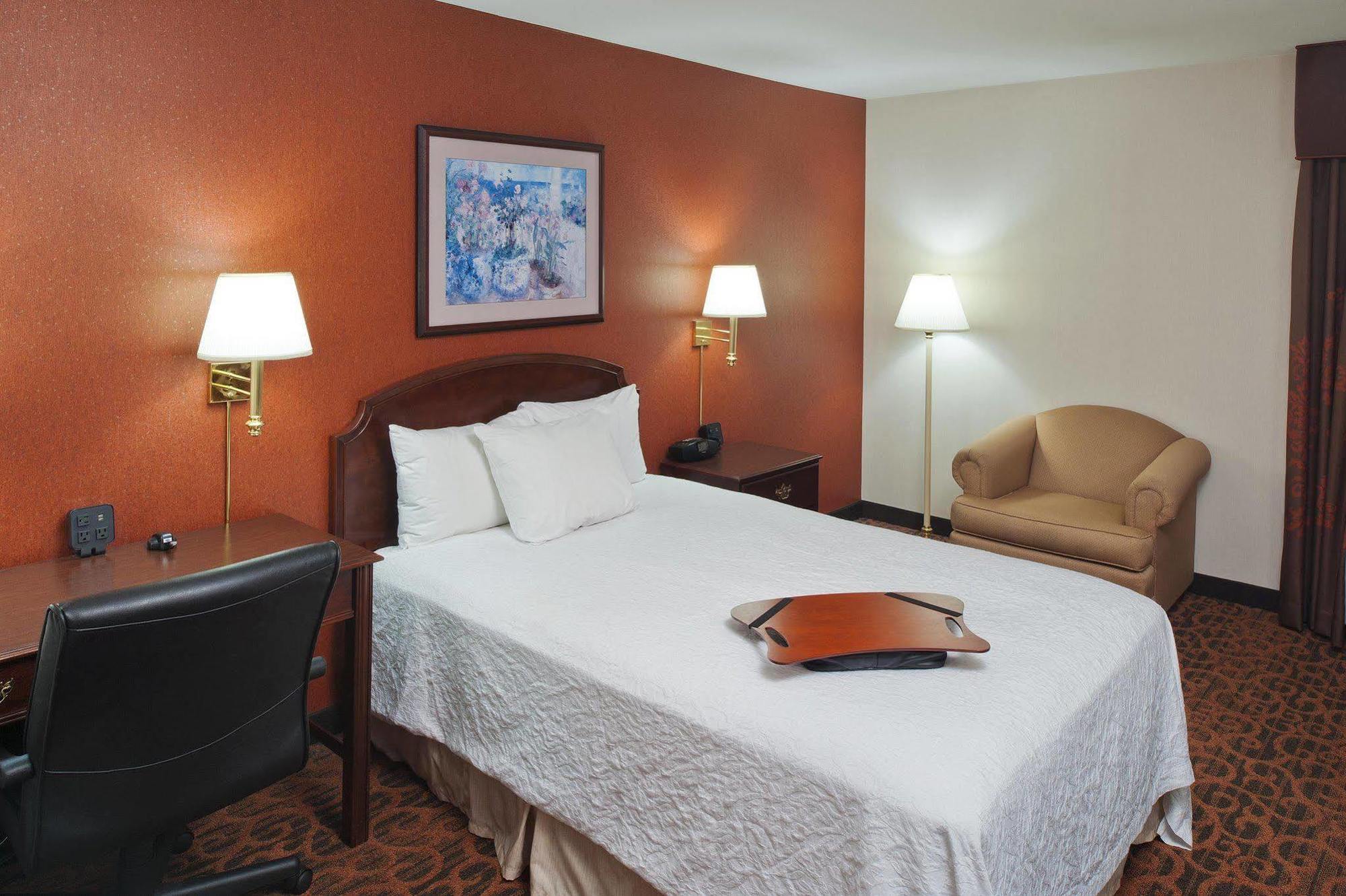 Hampton Inn & Suites Bethlehem Buitenkant foto
